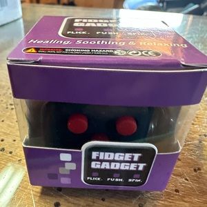 All new 4 piece lot fidget toys